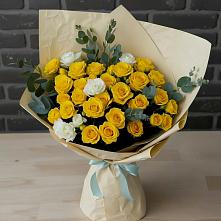 Букет цветов из:  Розы в Камышевской