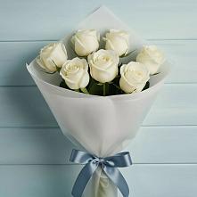 Букет 7 Белых роз Эдлесс Лав в Камышевской