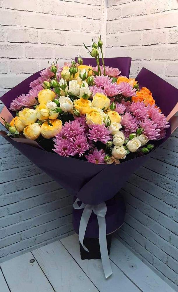Букет цветов из: Хризантемы и Розы в Камышевской