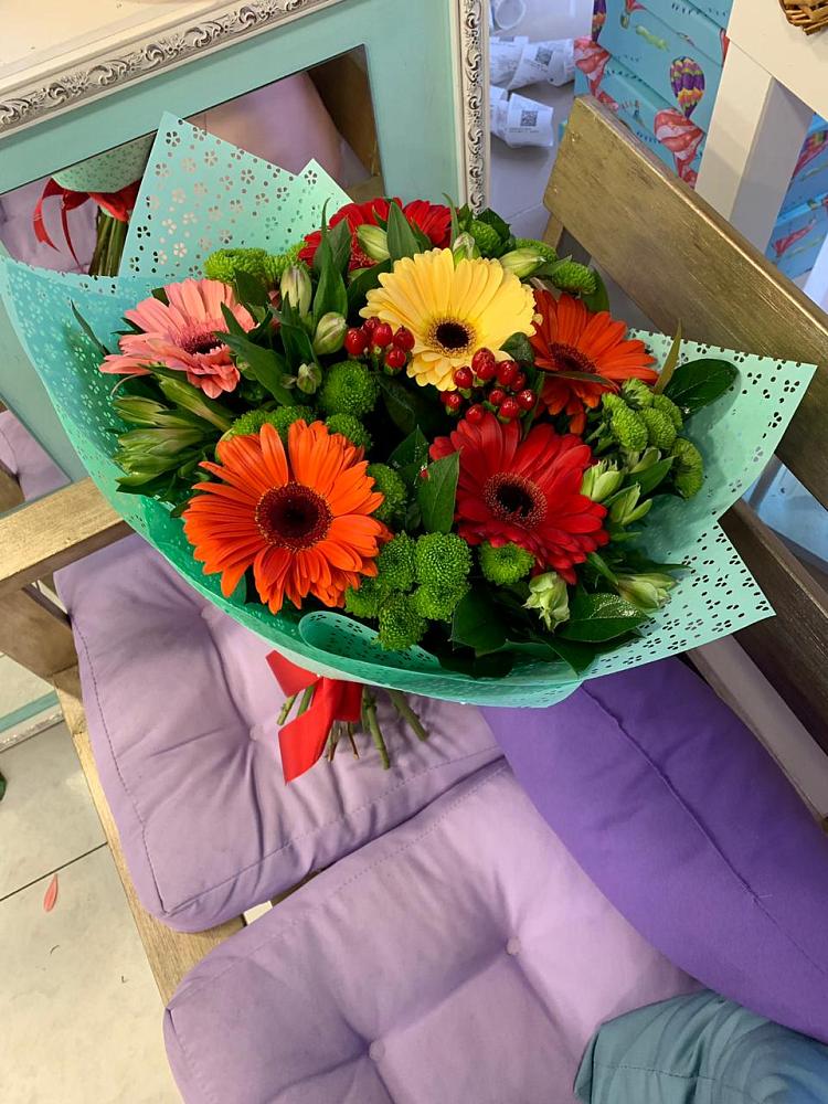 Букет цветов из: Герберы, Хризантемы и Альстромерии в Камышевской