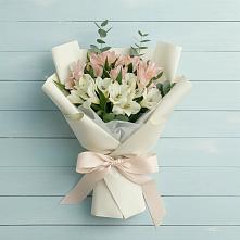 Букет цветов из:  Альстромерии в Камышевской