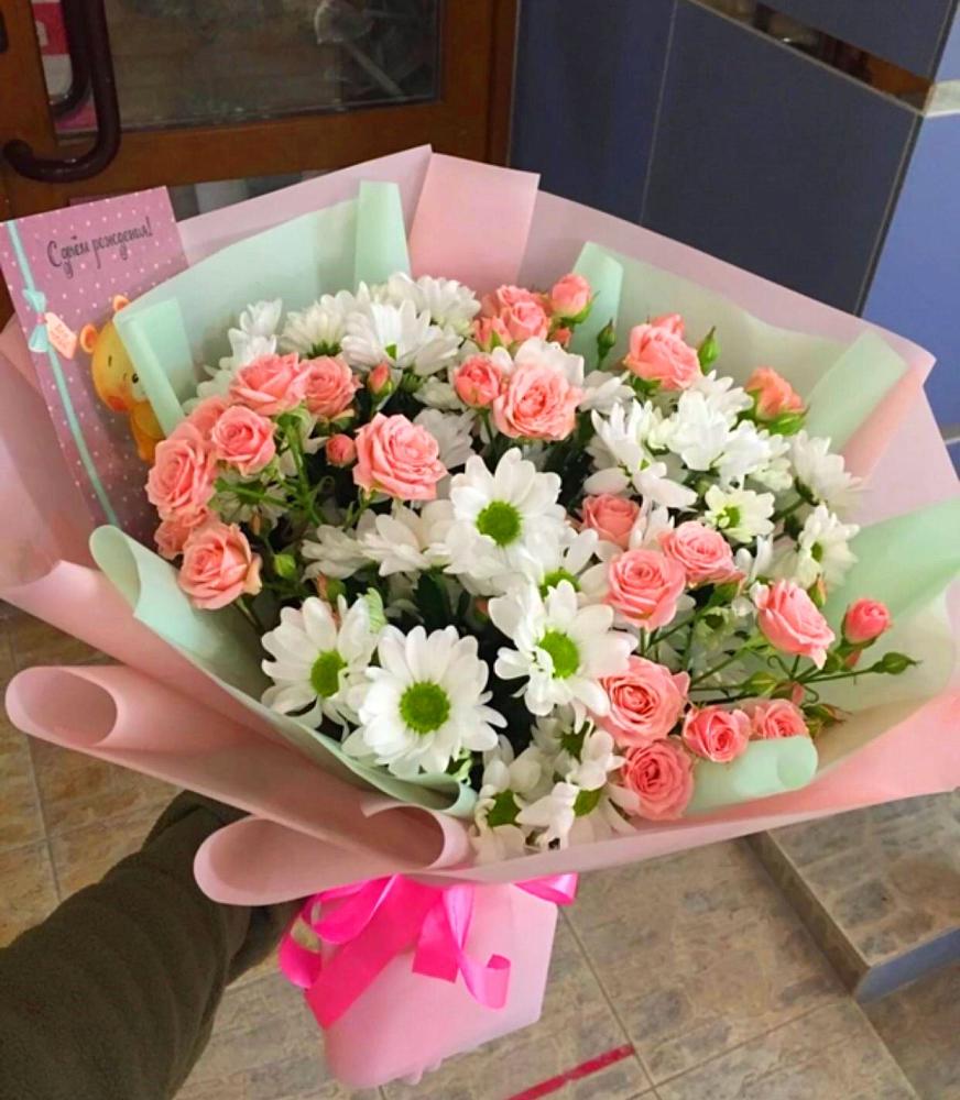 Букет цветов из: Розы и Хризантемы в Камышевской