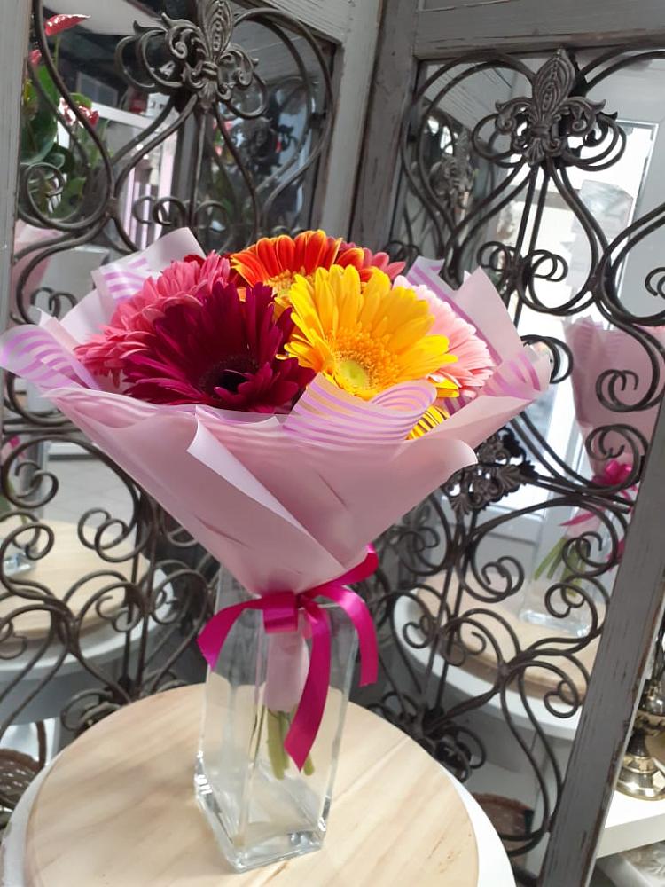 Букет цветов из: Герберы в Камышевской