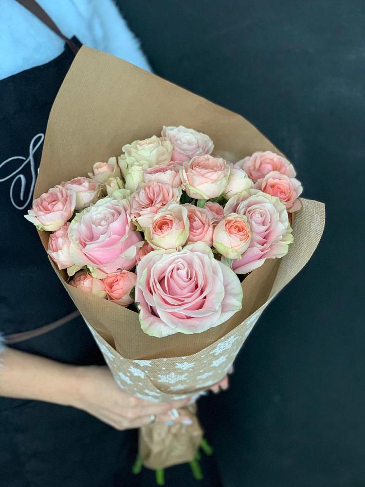 Букет цветов из: Хризантемы и Розы в Камышевской