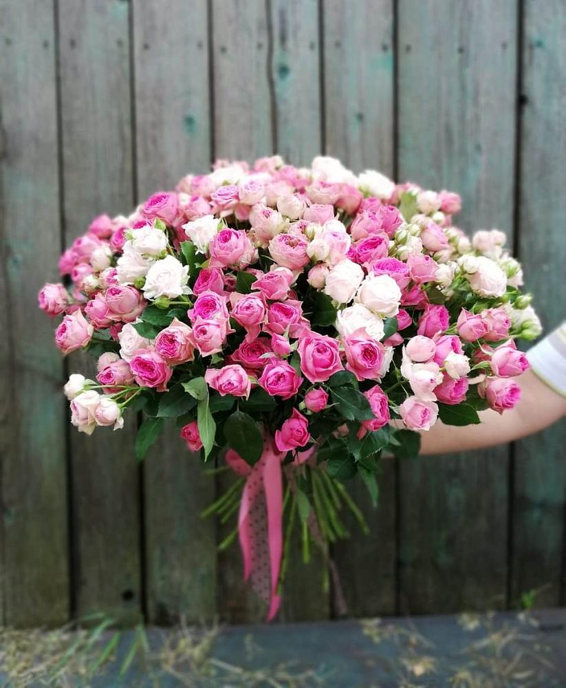 Букет Розовые кустовые розы Натали и Лав Лидия в Камышевской