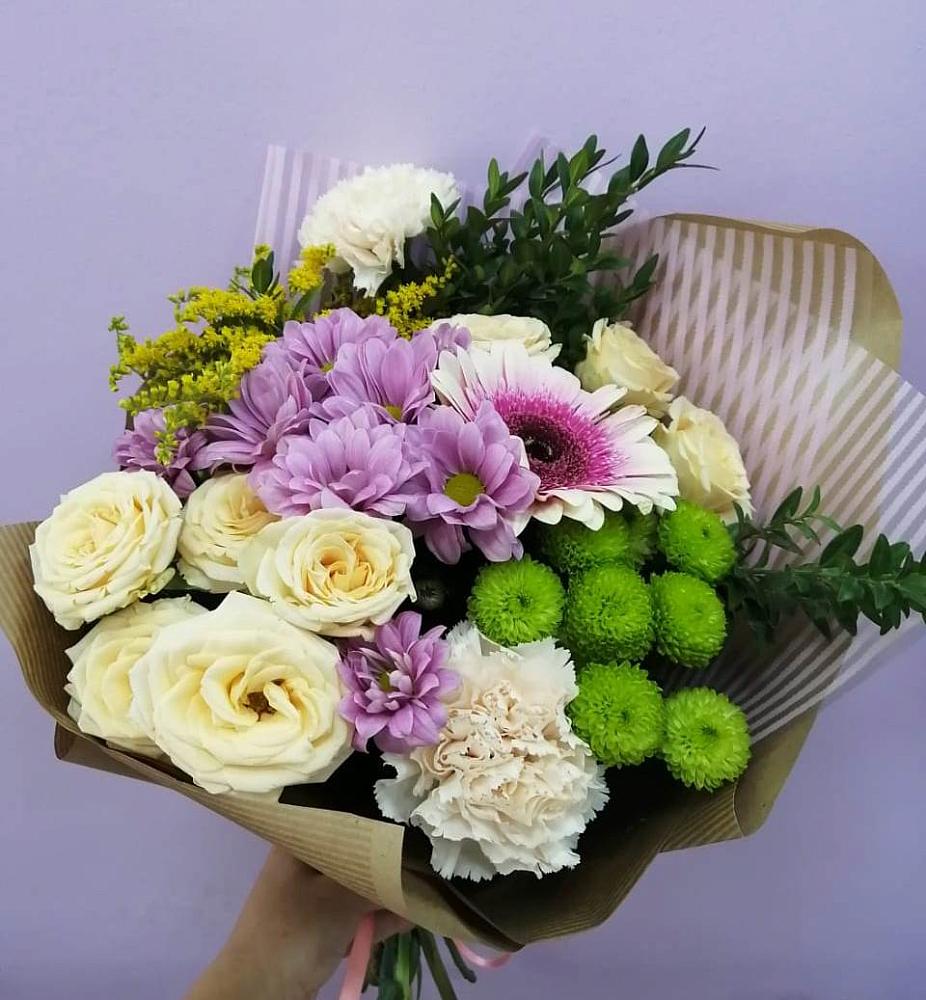 Букет цветов из: Хризантемы, Розы, Гвоздики и Герберы в Камышевской