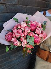 Букет цветов из:  Розы в Камышевской