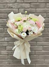 Букет цветов из:  Гвоздики, Розы, Лизиантусы и Хризантемы в Камышевской