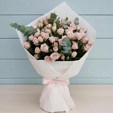 Букет цветов из:  Розы в Камышевской