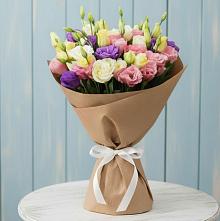 Букет цветов из:  Лизиантусы в Камышевской