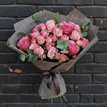 Букет цветов из:  Розы в Камышевской